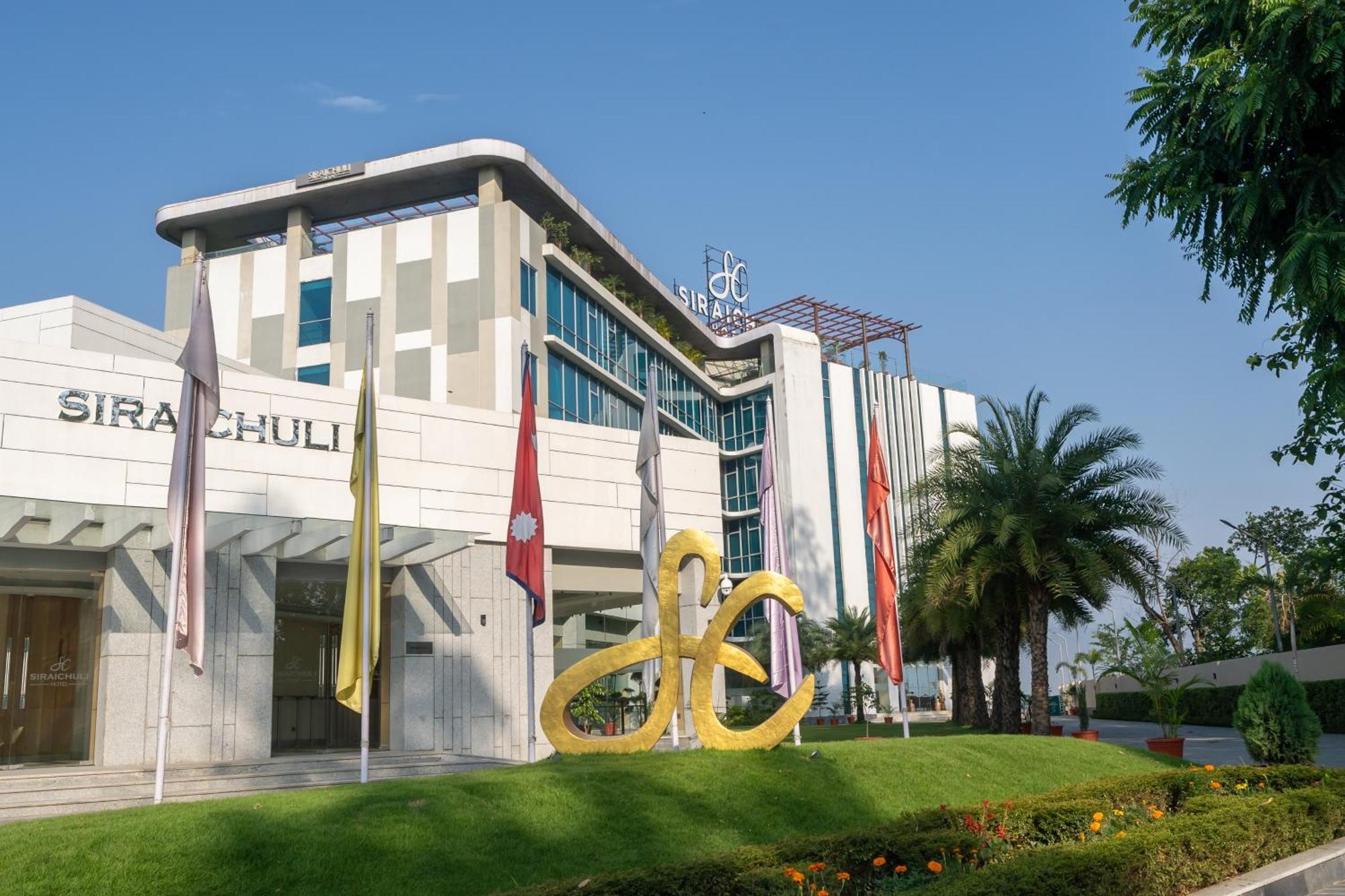 Hotel Siraichuli Chitwan Exterior foto